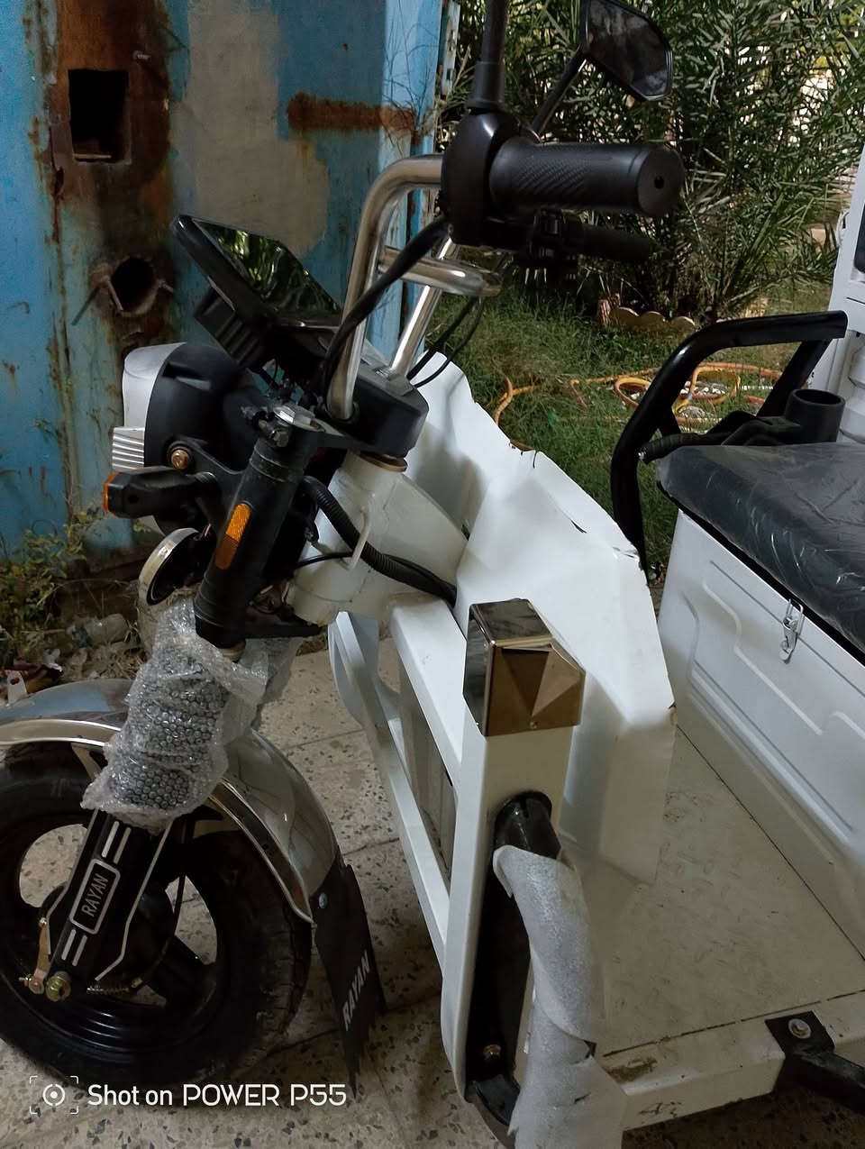 عندي ستوتة شحن للبيع جديدة قبل شهر مشتريها ومحتاج فلوسها دابيعها للاستفسار الاتصال على الرقم *********** غير موجود دائما على ألفيس
