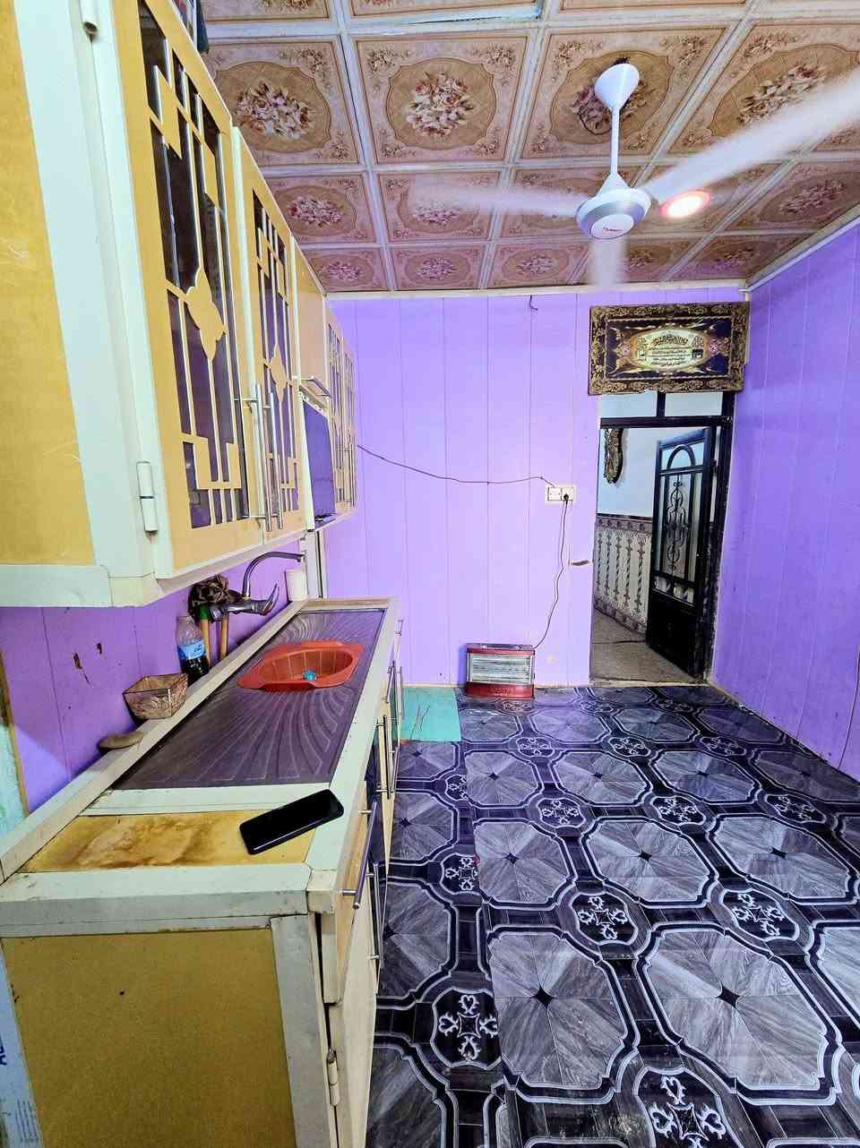 دار للبيع زراعي 100متر فقط 17مليون يحتوي على غرفه نوم صاله مطبخ صحيات استقبال كاشي جاهز سقف ثانوي  تجعيب وبناء بلوك عكاد عنوان الدار النجف الأشرف كوفه براكيه شارع المعمل خلف مستوصف الشهيد علي الرماحي عنوان المكتب الكوفة شارع المعمل قرب شارع المطار القديم مجاور صيدليه بلال مقابل صيدليه زحل جوار شارع سيد حبيب 
***********
***********
