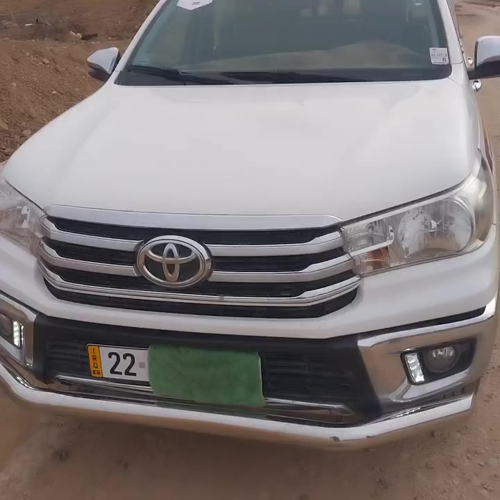 تيوته هايلوكس مديل 2021 ساز بصمه كفاله عامه  فول مواصفات للاستفسار الاتصال *********** مكفوله كفاله عامه ما عدا جاملغ من جهة اليمين بيها بارد قليل  ماشيه 110 مواصفات تحكم ستيرن حساسات خلفيه شاشه كامره خلفيه نضام يكو كشنات تبريد تدفئه بلكشن قطعتين تبريد مثبت سرعه مانع نزلاق رقم نكليزي  مكينه مامفتوحه مكينه وكير مكفولات تخم تاير جديد تبريد شغال ثلج سياره جديده وجاهزه مكان سياره ميسان
