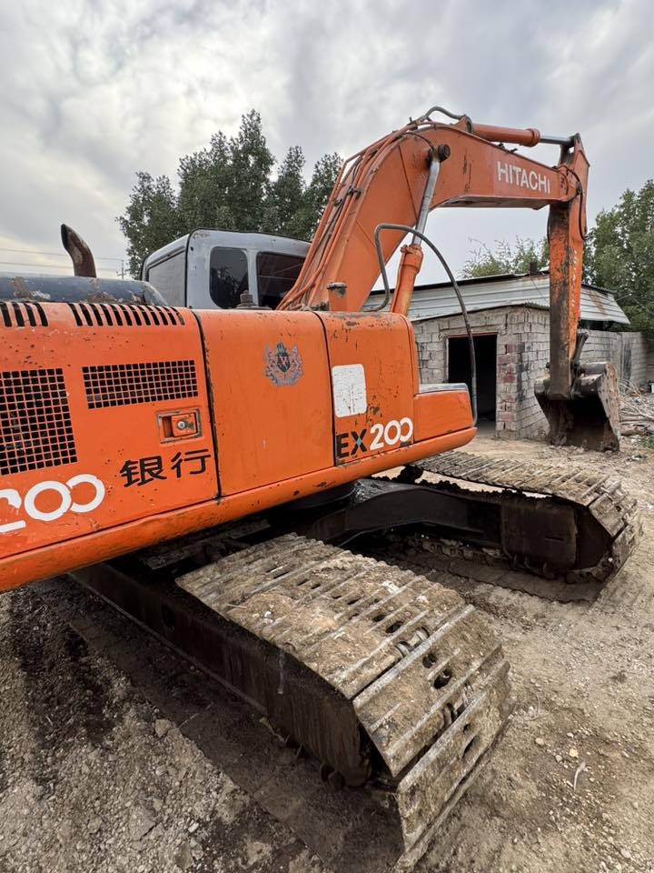 السلام عليكم 
فايف 
مديل 99 
رقم قادسيه
جاهزه شرط
عنوان نجف
***********
***********
