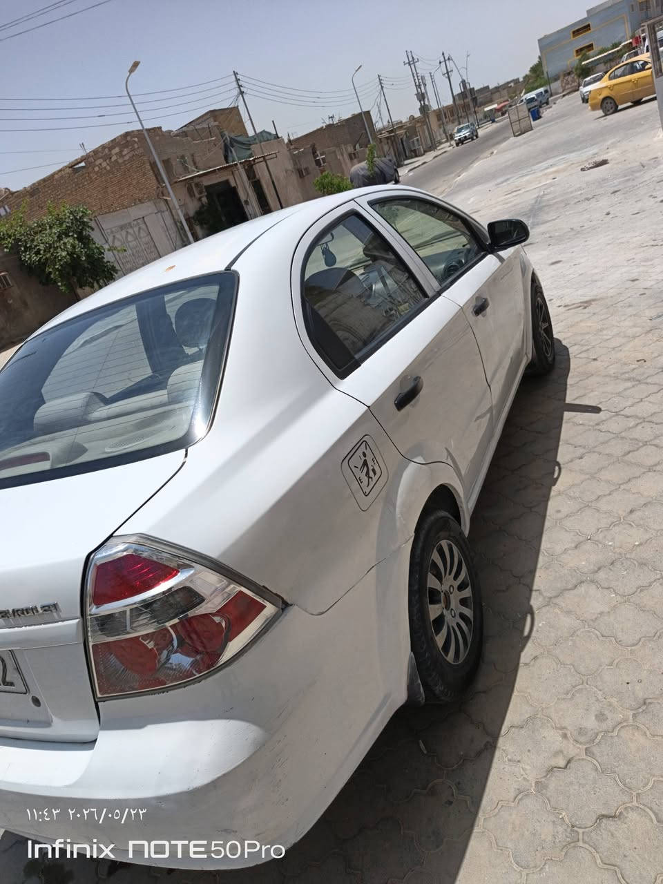 سلام عليكم افيو للبيع موديل 2011 بيها جاملغات الكدام صبغ وباب صفحة العبري مكينه مفتوح گير عادي تبريد شغال مكينه تنقص سياره باسمي شرط تحويل مكاني بصره زبير السعر 55 بيها مجال للشراي ***********
