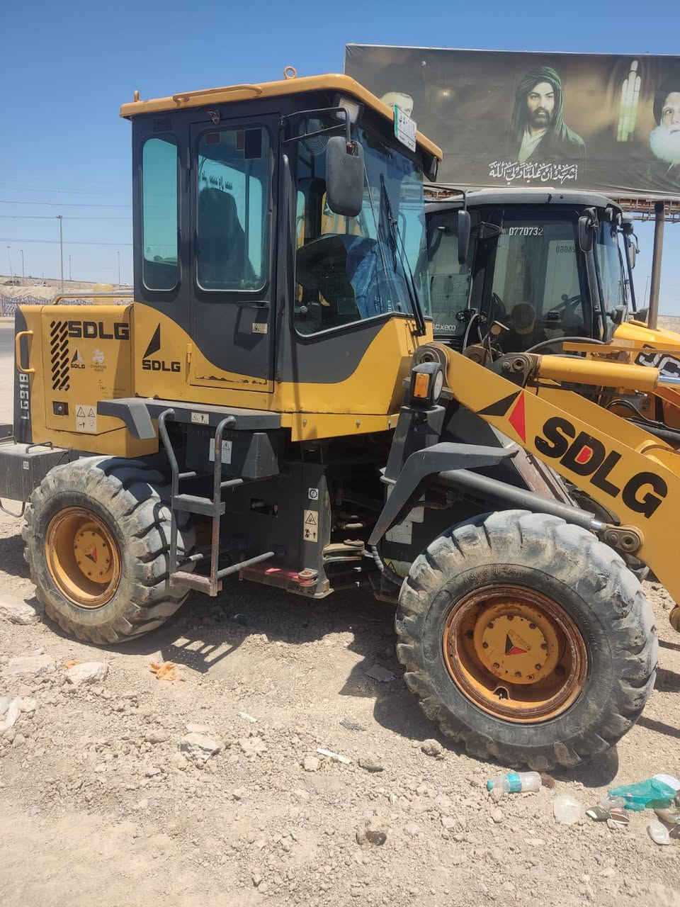 #سلام #عليكم
شفل للبيع حجم50/918 جاهز من كلشي مكينه كير تخم تاير كهربائيات من كل نواحي مكفول بيع مستعجل مكلف بنشر للستفسار اتصل على الرقم صاحب المكينه ***********
