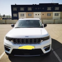 جراند شيروكي لمتد • هايبرد 4Xe • ٤٥٠٠٠ ميل