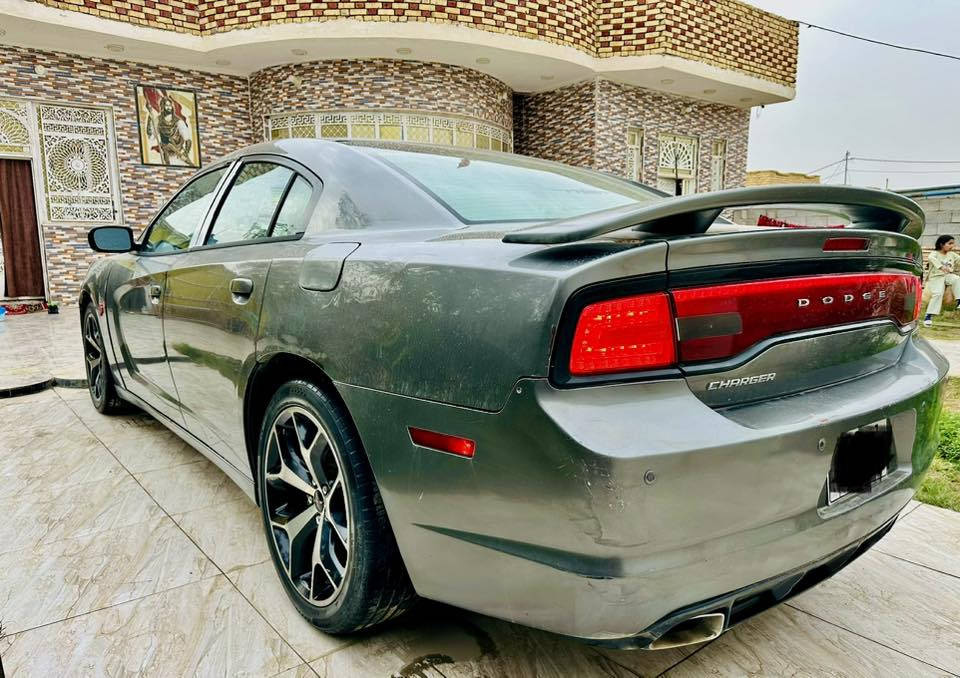 يالله مكلف بلنشر *********** جارجر 2014 خليجي كفاله سياره مرمزه ع شاصي شرط الحاسبه رقم وسنويه نكليزي 2030 مكينه وكير 3600 تبريد تدفئه كفاله عامه سعر 56 وبيه مجال
