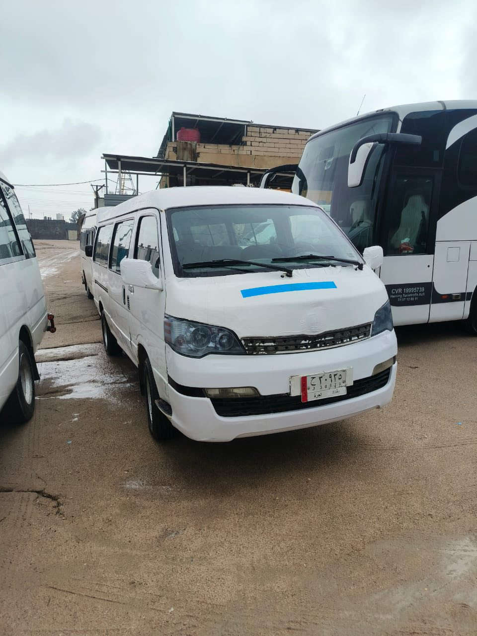 جنبي موصليه للبيع مكينه كير اكسن خير من الله حداديه جديده والبدي شوف العين مكاني بصره ابو الخصيب حمدان سعره ٣٥ وبيه مجال رقم تليفون ***********
