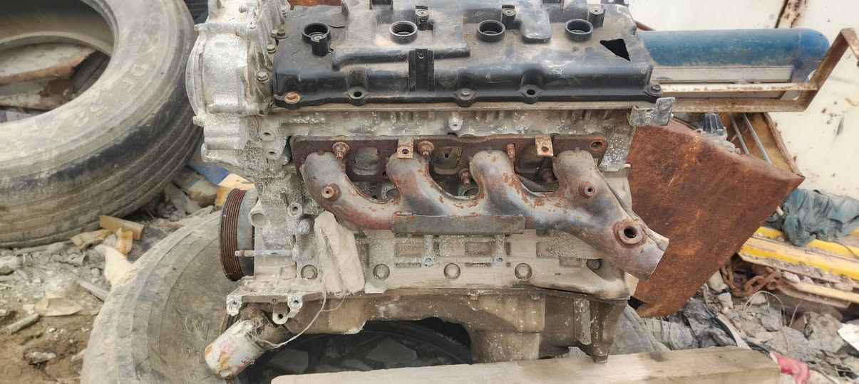 سلام عليكم للبيع مكينه نيسان ارماده 2006 مكفوله لاتنقيص ولا تبخير الاستفسار ***********
