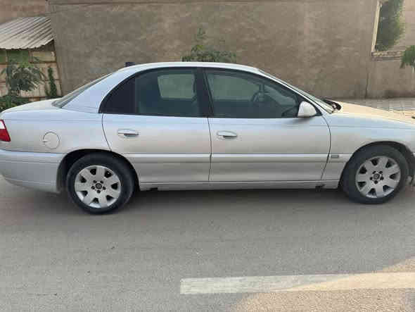 السلام عليكم
اوبل بزون 2001 رقم سليمانيه  بيه مكينة وكير ونجي جدد تخم تاير غرفته نظيفه حيل كشنات كهربائي جلد لايتات زنون مصبوغة عام أثر جراد سياره جاهزه للأخير للإستفسار *********** ومتواجد واتساب
