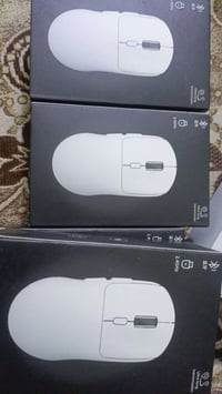 ٣٠ وي • توصيل • ٤ قطع