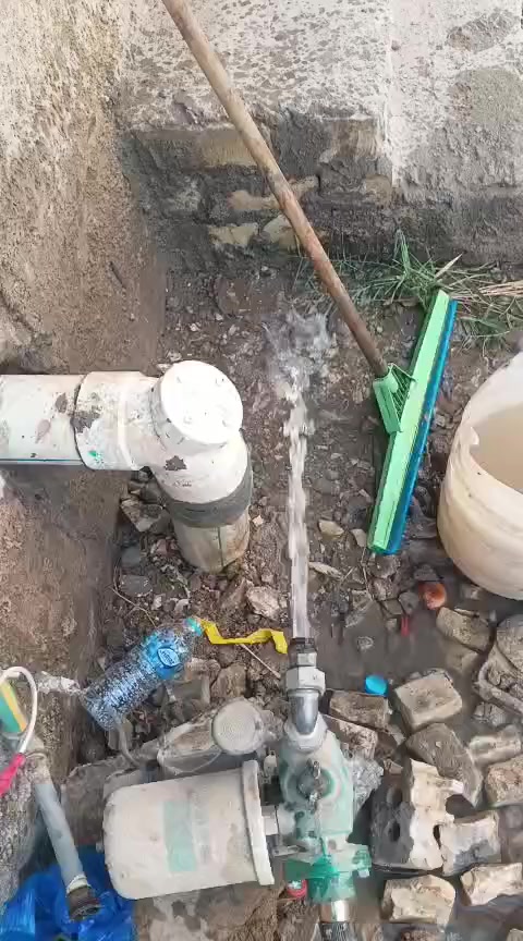 لدينا كادر حفر الابار ***********
