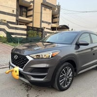 للبيع توسان وارد امريكي حادث صندوك خلفي موضح في الصوره  موديل 2020 فول...