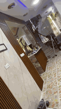 ديكورات جبس بورد سحبات بديل رخام بديل خشب طلس صبغ داخلي وخارجي وصبغ حديد كوبلن فوم شغل درجه اولى معه الدقه بالعمل استفسار ***********واتساب
