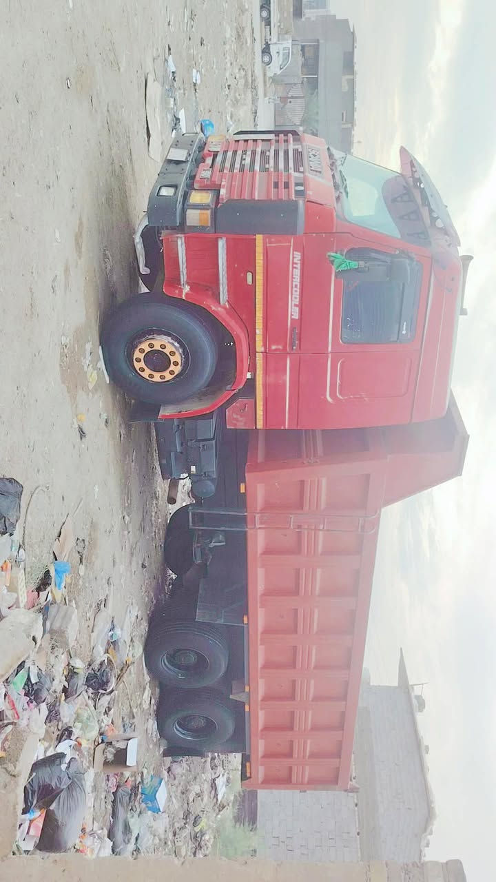 سكانيا للبيع موديل 1991 مكينه 8 كير 5ب5 رقم بابل  مكاني بابل المسيب  ***********
