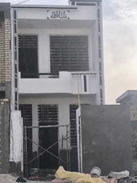 طابقين • ١٠٠م • شارع 60