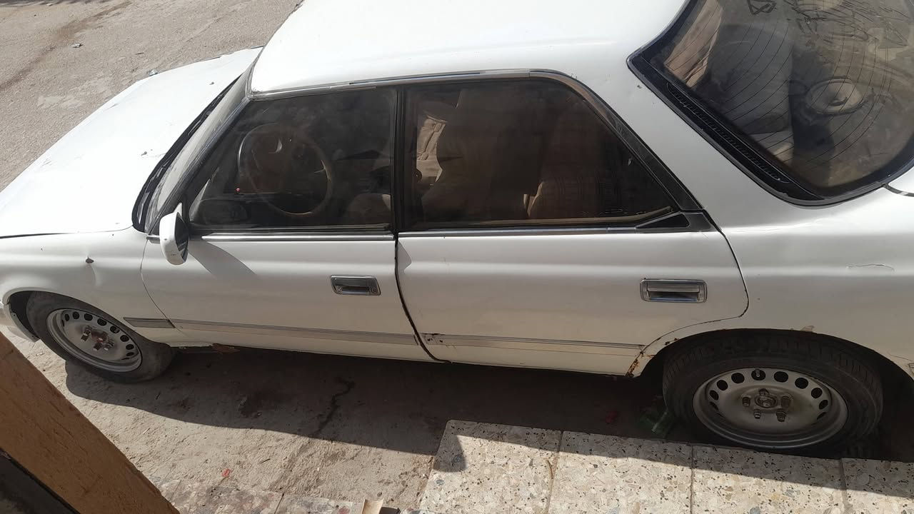 سياره مارك عظم مكفوله من النقل والكصه مكينه وكير مكفولات المالك متوفي السعر ٢٥التنصال ***********بيه مجال
