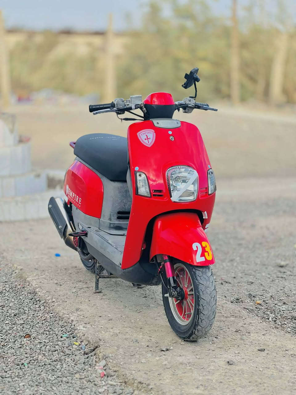 سلام عليكم
دراجه ماكس بوليس دراجه شوفت عينك ماسولفلك عنه 
مزوده كلشي بوشه 55 
راح يصيرله شهرين من طالعه من حاويه كفاله عامه ختم واحد ماناقصه اي شي 
رقم ***********
مكان سوق شيوخ
