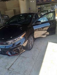 عندي فورتي جتي لاين موديل 2023 فول مواصفات ماعدا سلايت رقم اربيل باسمي...