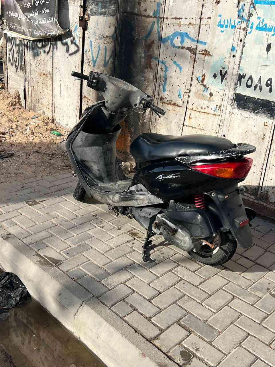 دراجة بريز بعدهة بحالت الوكالة جديدة بمعنة الكلمة كلهة شغالة نكرة سلف مكينة ناعمة كلهة بلادي سعر ٦٠٠ مكان مدينة الصدر رقمي ***********
