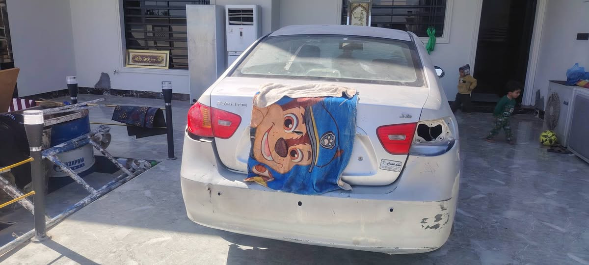 سلام عليكم  يجفيكم شر  الحوادث 
اافانتي موديل 2007 بغداد سنويه باسمي ابيع  على حادثها  
 السعر 44. واسط عزيزيه  *********** 
***********
