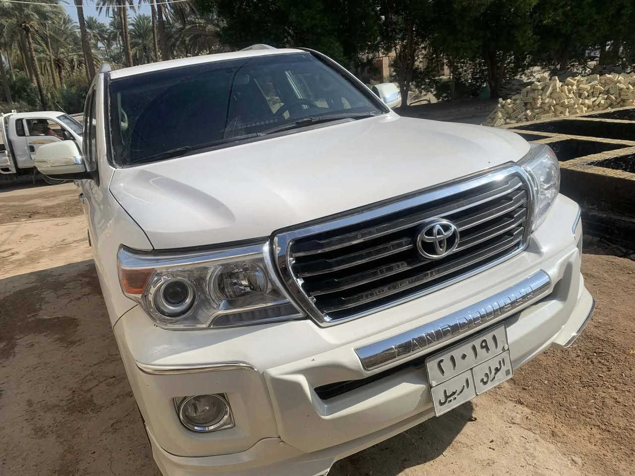 سلام عليكم لاندكروز جكسار   لل بيع أو مراوس مكينه ثمانيه سلندر سياره مكفوله كفاله عامه موديل 9 ومعروفه موصفاتها

علمن سياره بيها درع بل قماره فقط 

السعر 255 وبيها مجال مداور ثاني يوم 

ترهم مراوس ***********
