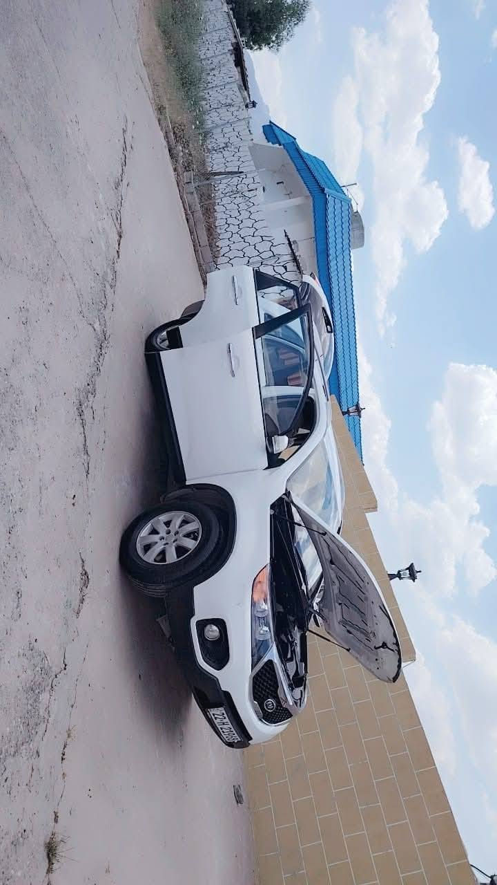 کیا سۆرینتۆ سێ ریز کوشین مۆدیل 12 گێر عادیە پارجە ڕەشە بێ ڵێدران سعری 115مجالی تێ دە یە شوێن شقلاوە ***********.    ***********
