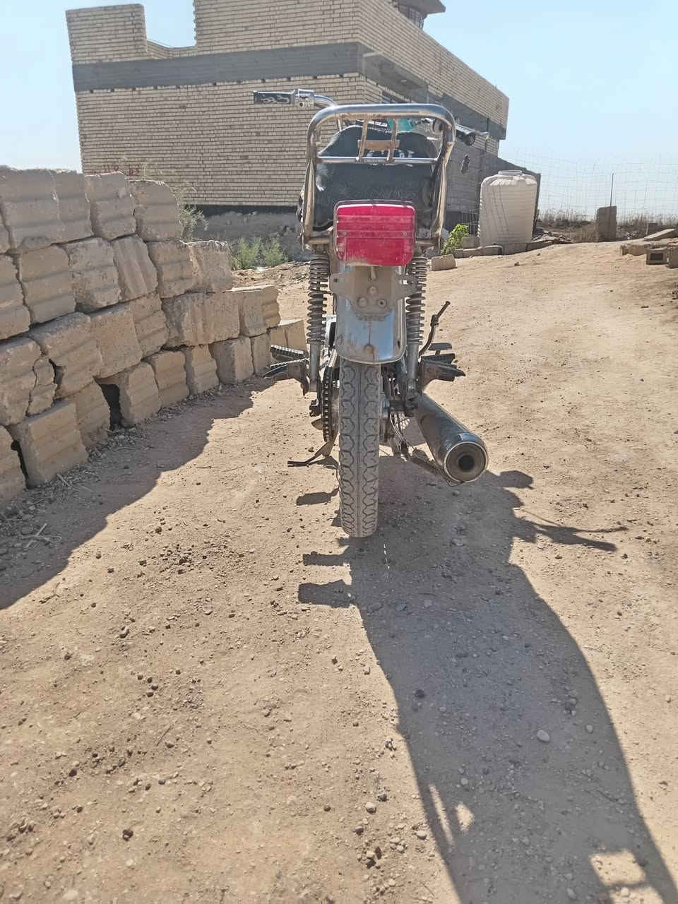 تايكر موديل 21 دراجه كامله مانقصه شي اوراق صولي السعر 300وبيه مجال ***********
