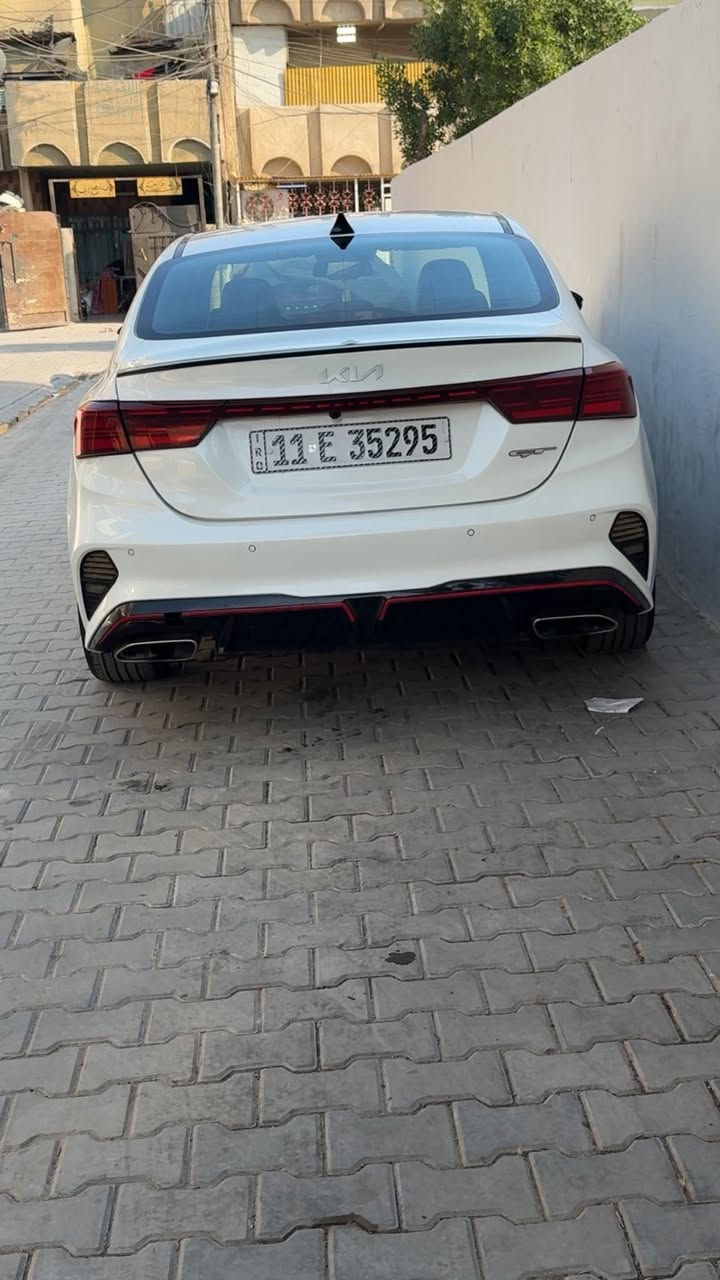 كيا فورتي ( جيتي  ) فول الفول اعلى فئه

كير اوتماتيك 

وارد امريكي 

حادث قبق الصندوق ومصلح نفسه وشويه من الجاملغ الخلفي 

 

موديل 2022

دخول بصمه ذكي

نظام ترحيب

تشغيل عن بعد 

بصمة ابواب

حجم المحرك1.6T✈️  

شاشة كبيرة Apple Car Play

سايد بريك بصمه

اوتو هولد Auto Hold

حساس ضغط الاطارات 

 كامره دواره خلفيه 

رادار امامي 

 اشاير في المرايا+رادرات جانبية

نقطه العمياء

فتحة

بصمه

قيادة ذاتيه 

تحديد مسار

مثبت سرعه Cruise

توقف ذاتي

تبريد كشنات وتدفئه

كشنات جلد ( GT.LINE )

تبريد كشنات وتدفئه

اشاير بالمري 

لدترحيب 

لد امامي LED

لد خلفي LED

جنطه كهربائي 

ويل كب كروم 

سبايدر خلفي

اوضاع قياده Drive Mode

نظام سبورت sport

 نظام نورملNormal

نظام سمارت Smart

تحكم ستيرن جهتين  

دركة سبورت ( GT.LINE )

صور الحادث بل منشور 

السعر ١٧٥

مكاني بغداد حي القاهره قرب جامع النداء

***********
