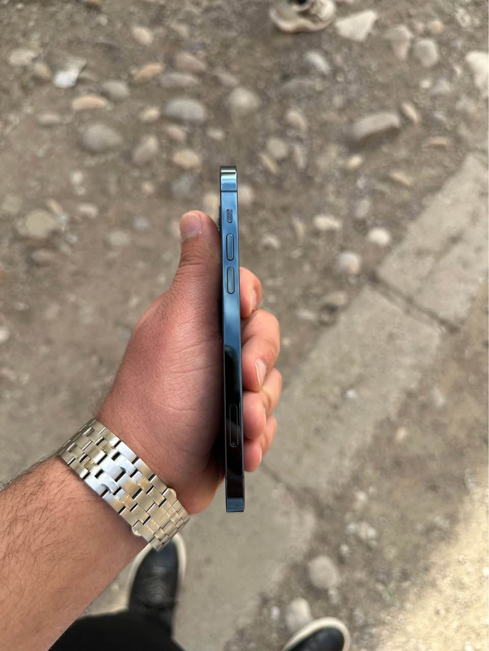 📱 iPhone 12 Pro – 128GB

• هەموو گیانی بلادی (ئەسڵی)
• باتری هێلث: 80%
• دۆخی زۆر باش و پاکە
• هیچ کێشەیەک نییە، تەواو کاردەکات
• Ready بۆ بەکارهێنان

📍 شوێنی بینین: هەولێر
📩 بۆ زانیاری زیاتر تکایە پەیام بنێرە أربيل, العراق


**إذا كنت صاحب هذا الإعلان وتريد حذفه لأي سبب، رجاءا أرسل رسالة إلى الدعم الفني**