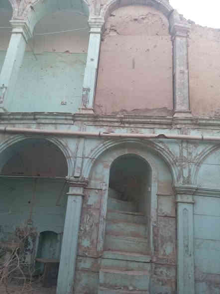 السلام عليكم.
دار تراثي للبيع في منطقة الساعة قرب مدرسة شمعون الصفى بابل 🏘️🏘️🏘️🏘️🏘️🏘️🏘️🏘️
المساحة 350 🤝🤝🤝🤝💯
عدد الغرف 7 
ركن فرع عريض قريب على الشارع
*********** وتساب 📱
***********📱📲☎️📲📱
اهلا وسهلا بالجميع
مستعدين لاستقبال جميع العروض والطلابات 🔍🔍💯
مستعدين للبحث عن ماتحتاج وعرض عقارك🔍🤝🔍
توجد عروض مناسبة
مستعدين للتعامل مع جميع المكاتب
