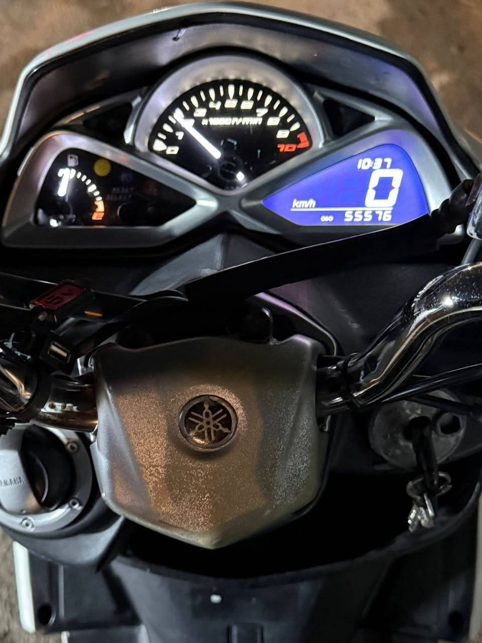 سلام عليكم ماجستا اس نظيفه محرك بلادي شلعه معدل سعره 14 $وبيه مجال للإستفسار *********** مكان بغداد العلاوي يم بانزيخانه
