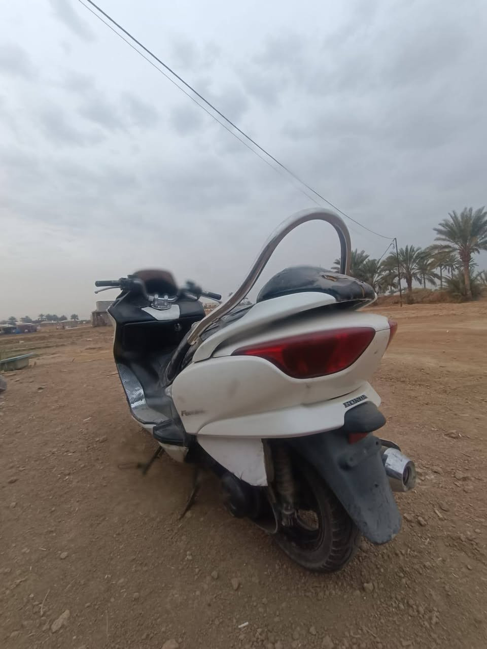 اسلام عليكم
من رخصه الادمن 
دراجه فورزه 08عميه
كفاله محرك وجويتر او كهربائيات 
دراجه نضيفه كلش بس مشكلتهه الكفرات 
السعر راسلني خاص او تدلل


**إذا كنت صاحب هذا الإعلان وتريد حذفه لأي سبب، رجاءا أرسل رسالة إلى الدعم الفني**