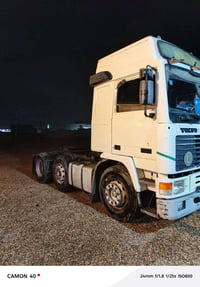 سيارة فالفو 12F سياره نظيفه مابيه شي سياره مابيه لا صبغ لا حادث بس سيا...