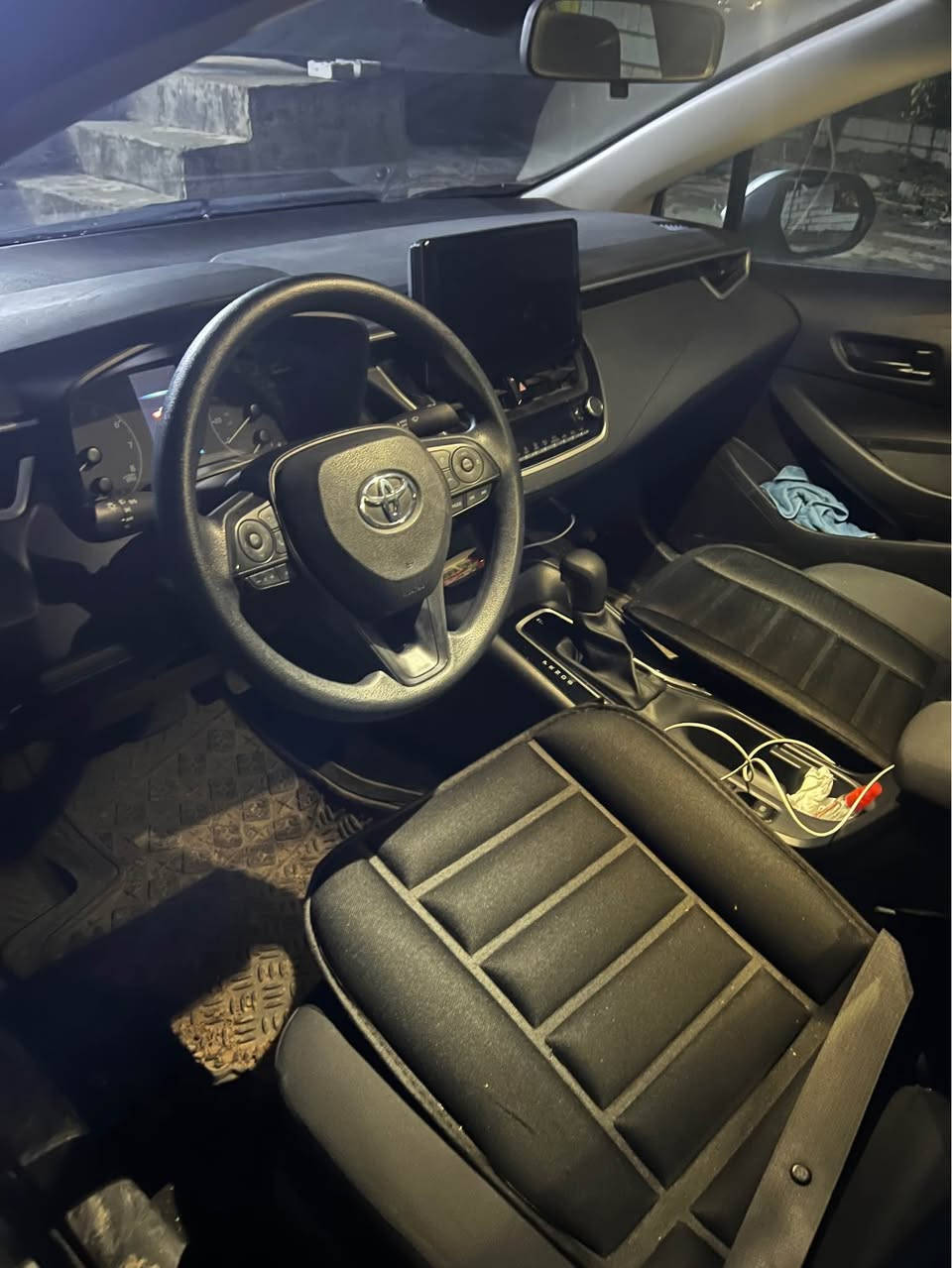 Toyota Corolla 2024 کورولا ٢٠٢٤ سەیارەکە زور زور خاوینە  سەبارەت سبوخ سبەخەکە حەرف )(ل)ناوەوەی نەگرتوە پێشو دواوە کەپسە مواسفات     مواسفاتی رادار کامیرە برێ کارەبای تەعدیل سرعە سەیارەکە لە خاوینە نایابە وە مەکینەی ٢٠ گەورەیە مواسفات(LE) ژ.م***********           ژ.م*********** مرغصور, أربيل
