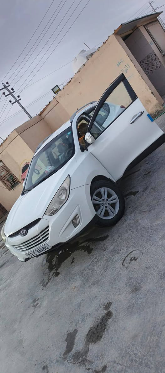 🚘 للبيع هونداي توسان 2011 خليجي 🚘
✅ محرك 2000 سي سي✅ رقم بغداد جديد✅ الهزة جديدة✅ السيارة بيها قطع صبغ

أبيعك بكفالة:✔️ الشواصي✔️ اللغود✔️ الداخل✔️ التبديل كله كفالة

السيارة تمشي بأي مكان وتفحصها وين ما تريد، وإذا ما عجبتك الفحوصات ماكو بيع.

🔹 ملاحظة بكل أمانة: الكير بيه شوية ملاحظة، لكن السيارة تمشي وتستخدم بشكل طبيعي.
سعرها 118$ وبيها مجال للشراي 
تواصل ع رقم فقط ما متواجد ع فيس
رقم صاحب السياره ***********

السيارة باسمي، والله يرزق صاحب النصيب.

📩
