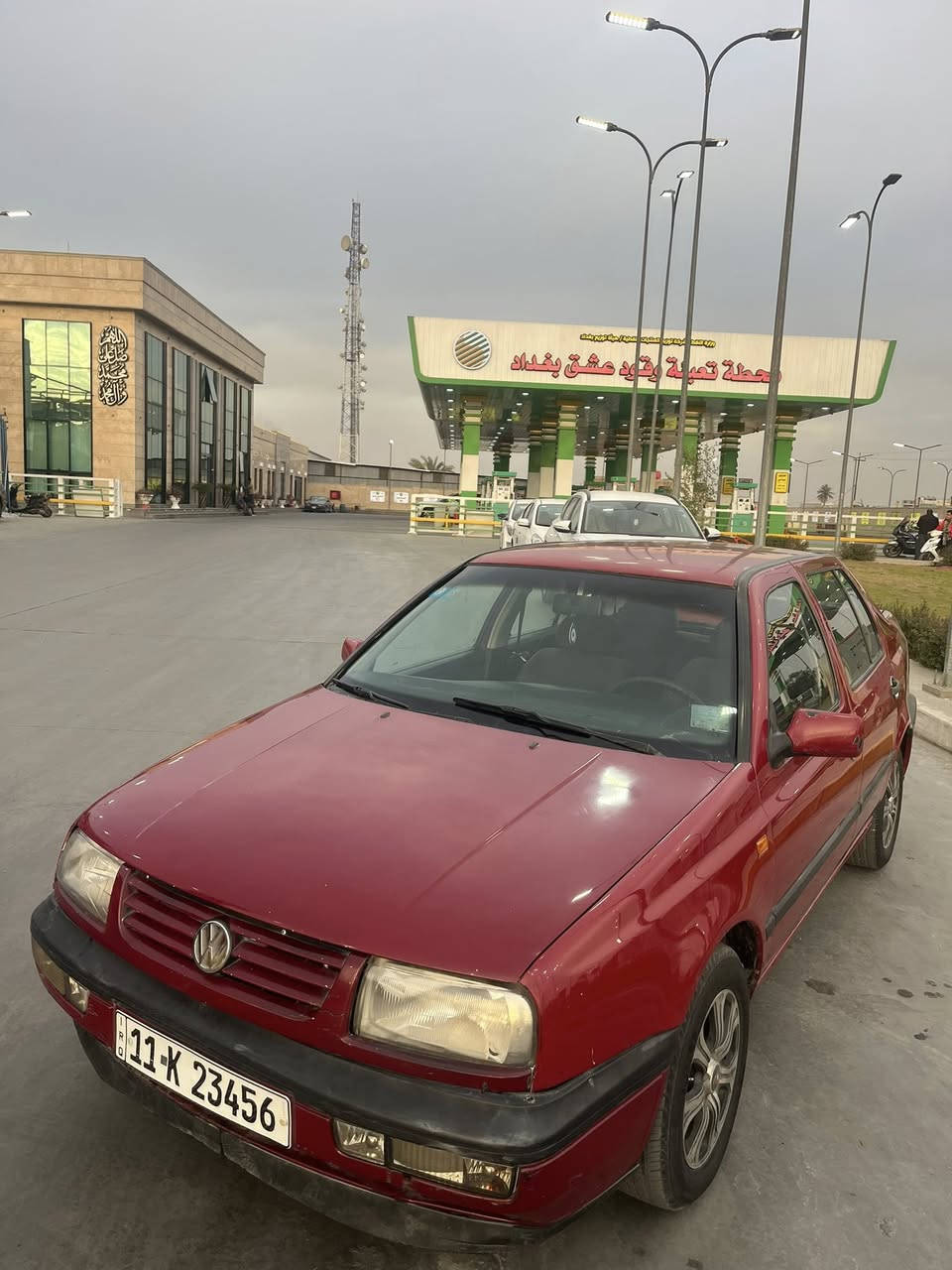 سياره كولف فنتو مديل 1995 رقم بغداد ورقمه حلو تحويل ثاني يوم كير مكينه مكفولات وكهربائياته هم مكفوله السياره جاهزة تخم تاير جديد باتري جديد 
تبريد +تدفئة لون احمر السعر40 وبيه مجال 
العنوان بغداد الشعب مقابل محكمة الشعب 
الهاتف ***********
