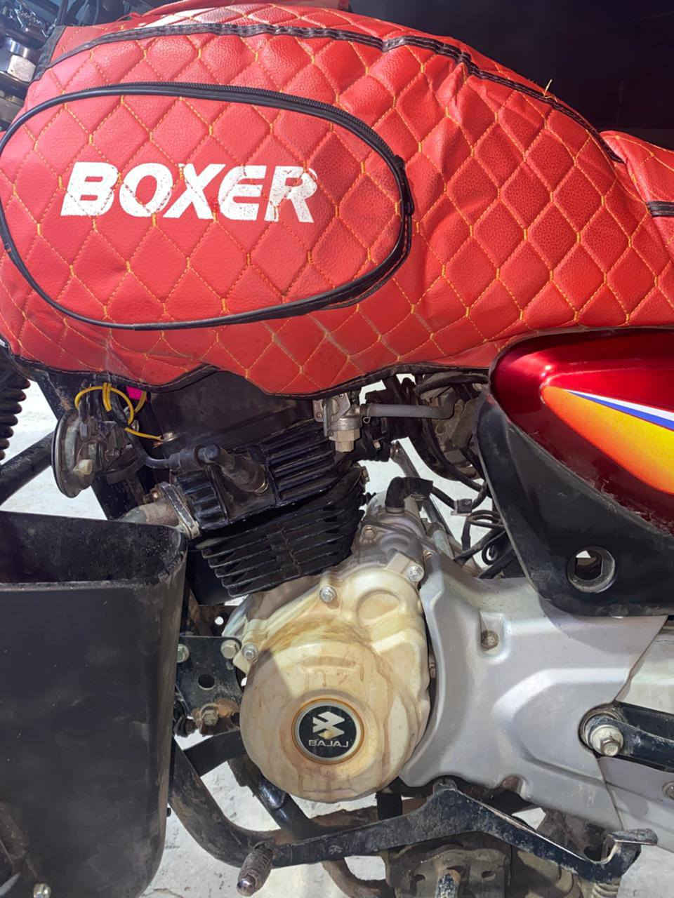 سلام عليكم ورحمة الله وبركاته
دراجه بوكسر جبلي 🏍
موديل / 2022 
رقم وسنويه
دراجه كل نضيفه أي نقص ما بيها كبل شغل وطلع 
مكينه مبدل بيها بس زنجيل فقط  
أرقم الهاتف / ***********
السعر / 2,250 وبيها مجال لشراء
