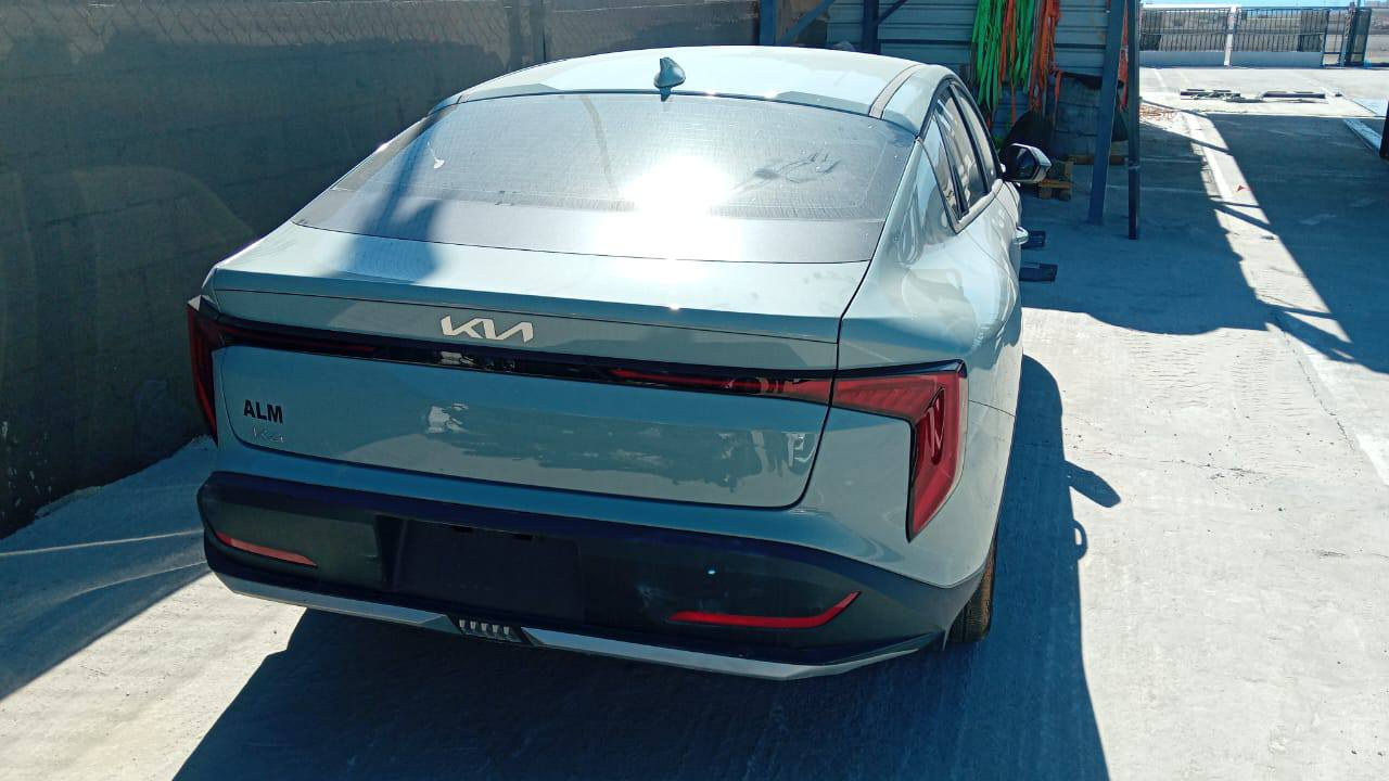 السَلٱمٌ عـَلـْيگمّ-ۈرحـْمّـٌة ٱللـّہ ﯙبُرگـّاتہ k4 موديل25 ماشيه 5000 باسمي. السعر 160 وبيها مجال بسيط مكاني بغداد رقمي ***********
