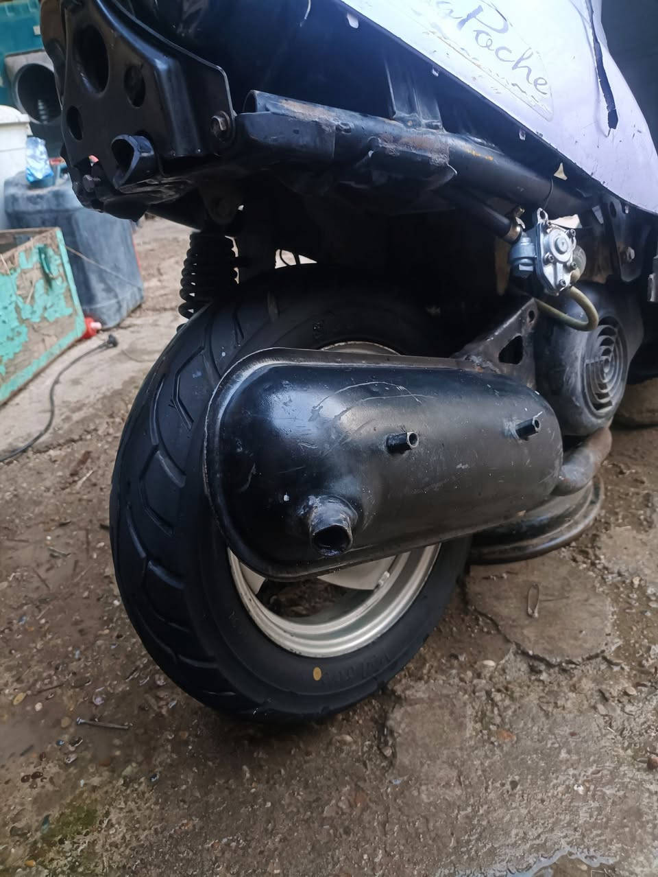 ياماها 60 دراجه شغاله شرط فقط السلولي لازم تعيره مكان كركوك سعره 150 متواجد خاص وعرقم ***********
