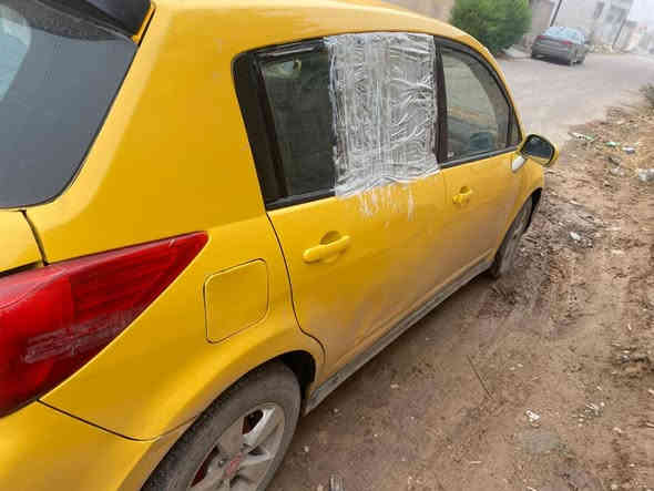 فيرسه2009 كير عادي رقم صدامي معوزها جامه مالت الباب الوره السعر25 المكان تكريت العلم
***********
