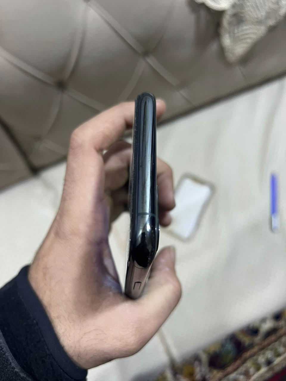 ايفون 11 برو ماكس مبدل شاشه فقط ذاكره 256 بطاريه 77 نموذج m  وبي سماعة الاتصال ناصيه متنسمع اله تفتح سبيكر مكاني بغداد التاجيات السعر النهائي 225 قفل نضافة الجهاز 100‎%‎ جداً نضيف ***********
