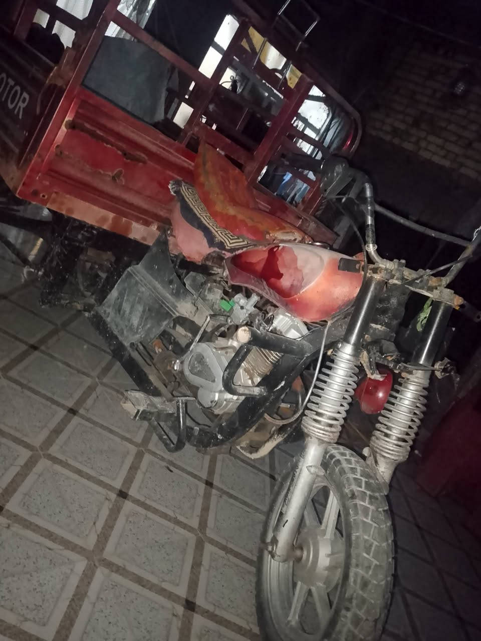 سلام عليكم جمره. للبيع.   كلك.  550بيهه مجال. مال شغل.   الستفسار ***********
