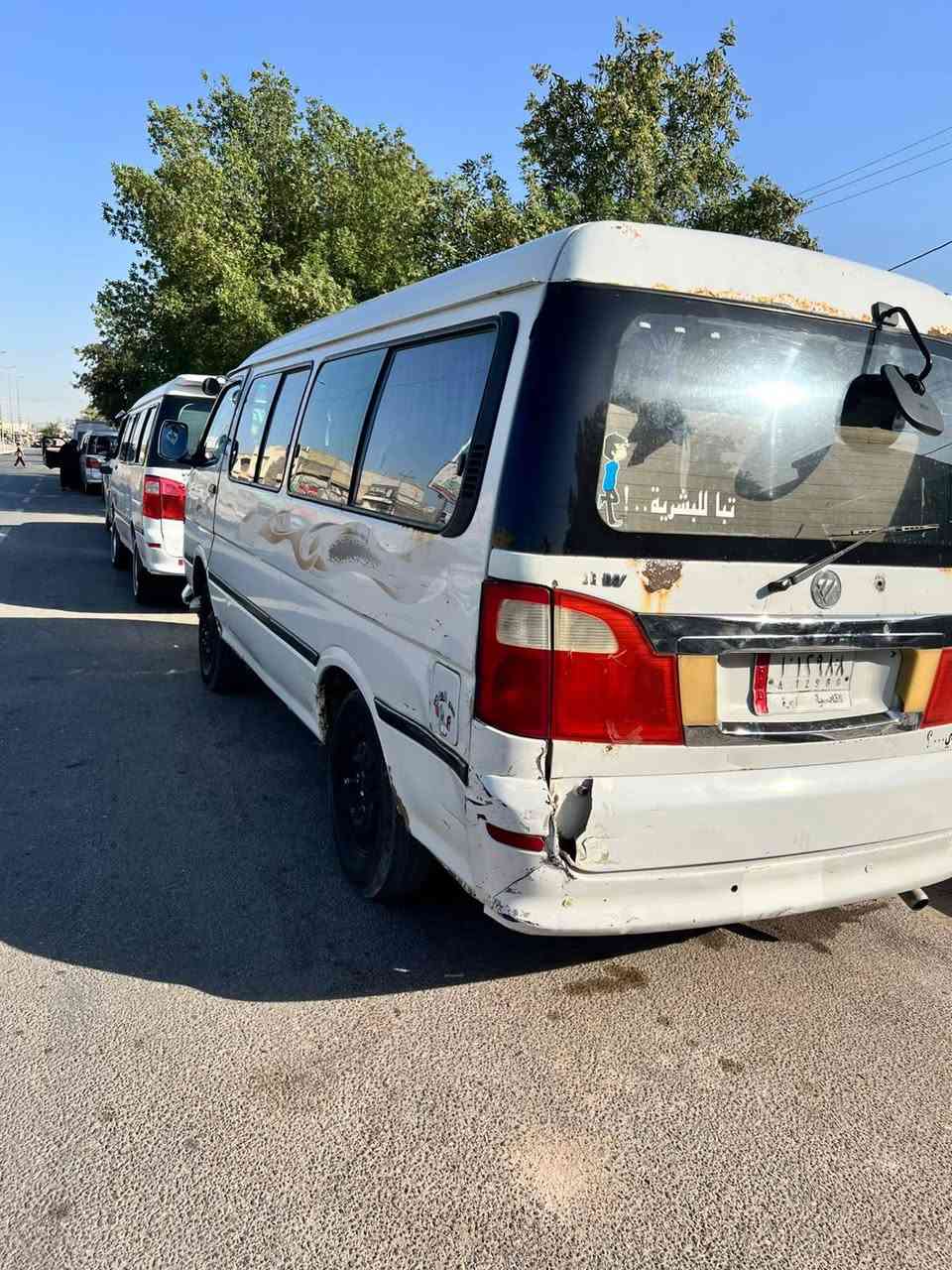السلام عليكم فتون للبيع موديل 14كير اكسن حداديه دوشمه كله جديد مطلوبه غرامات 14ورقه للمرور وصل خط كوفه نجف السيارة جاهزه أو خير من االله السعر ٤٥وبيها مجال السياره حره الاتصال ***********
