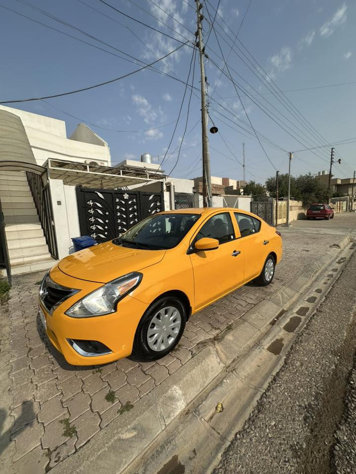 رقم جديد سنوية جديدة دفتر بانزين
ضرر صندوق مع جاملغ خلفي 
مكينه و كير مجفت كله بشرط 
سيارة جاهل ما يريد اي مصروف 
سعر 115


**إذا كنت صاحب هذا الإعلان وتريد حذفه لأي سبب، رجاءا أرسل رسالة إلى الدعم الفني**