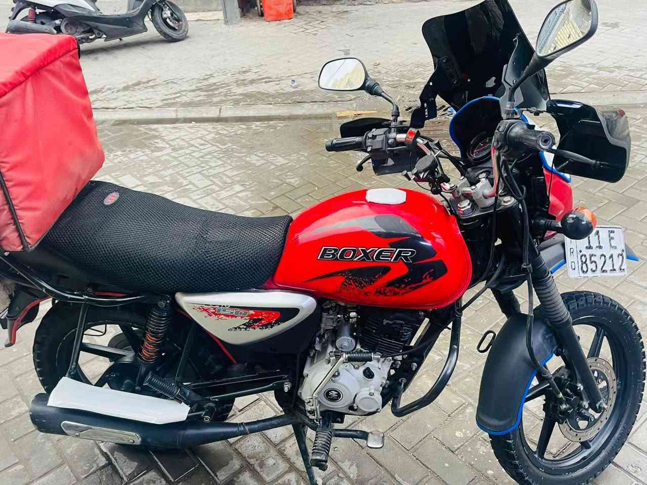 دراجه بوكسر موديل 22 نازله بل 2023 دراجه خير من يم الله دراجه رقم انكليزي وتحويل ثاني يوم السعر 2/250 وذيه مجال حك الجيه *********** العنوان بغداد مدينه الصدر
