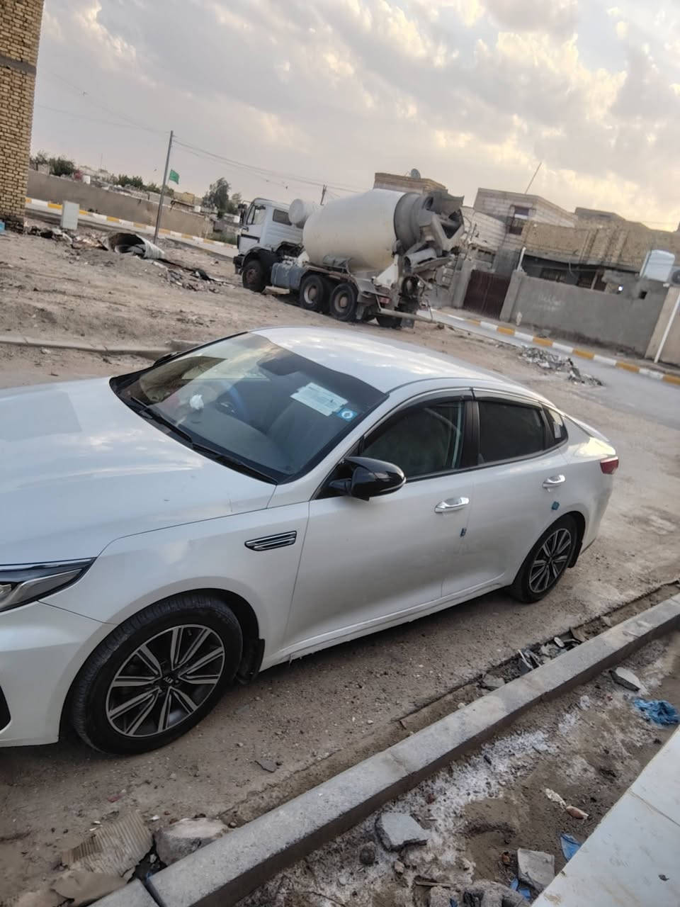 سلام عليكم ورحمة الله وبركاته
سياره باسمي اوبتما  
موديل 19
رقم بغداد
كفاله عامه
سبير مانزل
سياره نضيفه كلش
مكان السياره ناصريه مركز حي التضحيه
***********

