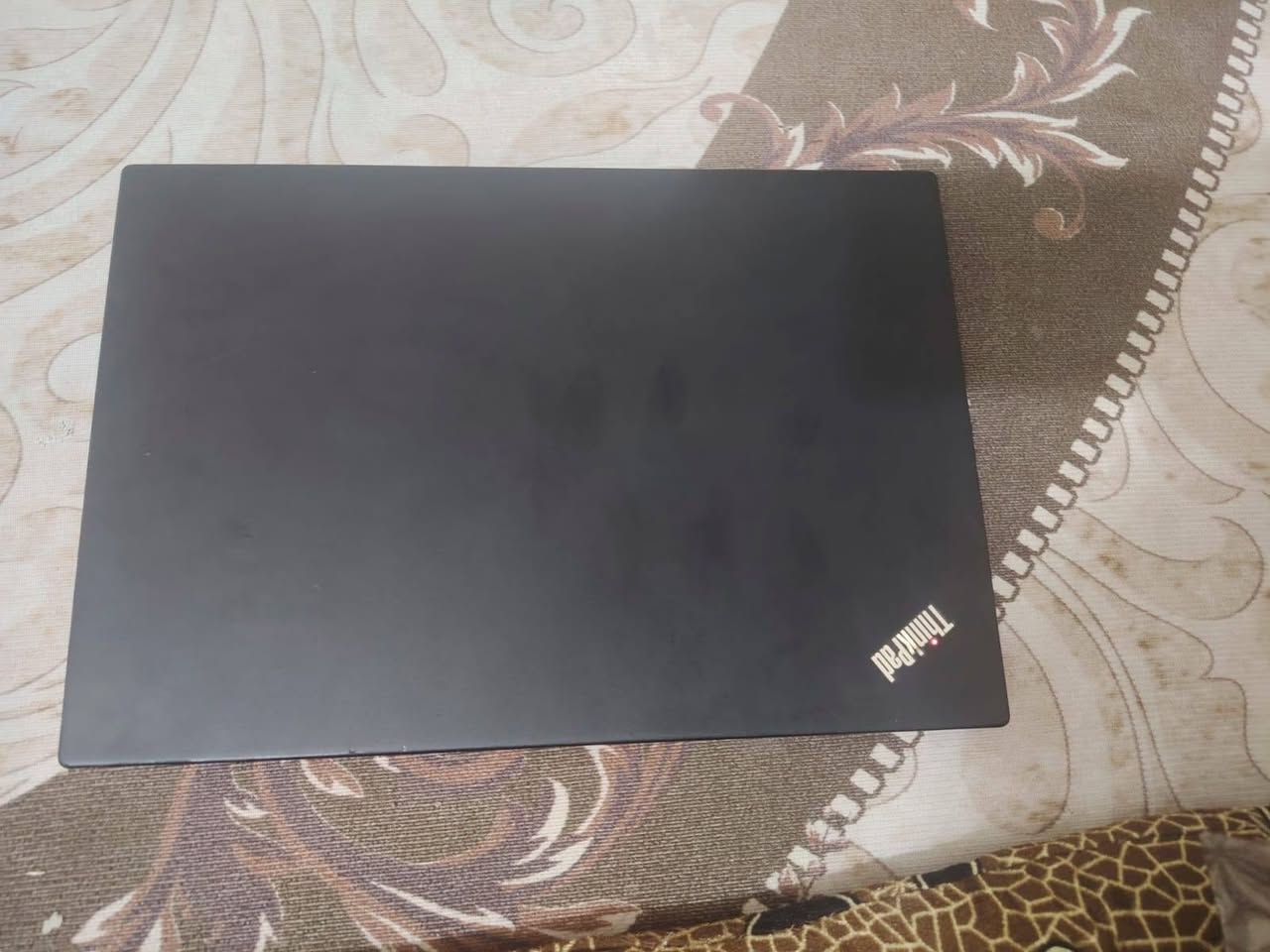 Lenovo T470s
كوراي 5 جيل 8 U
ذاكرة 238 رام 8
كيبورد ضوئي
بطارية متوسطة 
شحن سريع
السعر 230 مكان موصل او اربيل
***********
