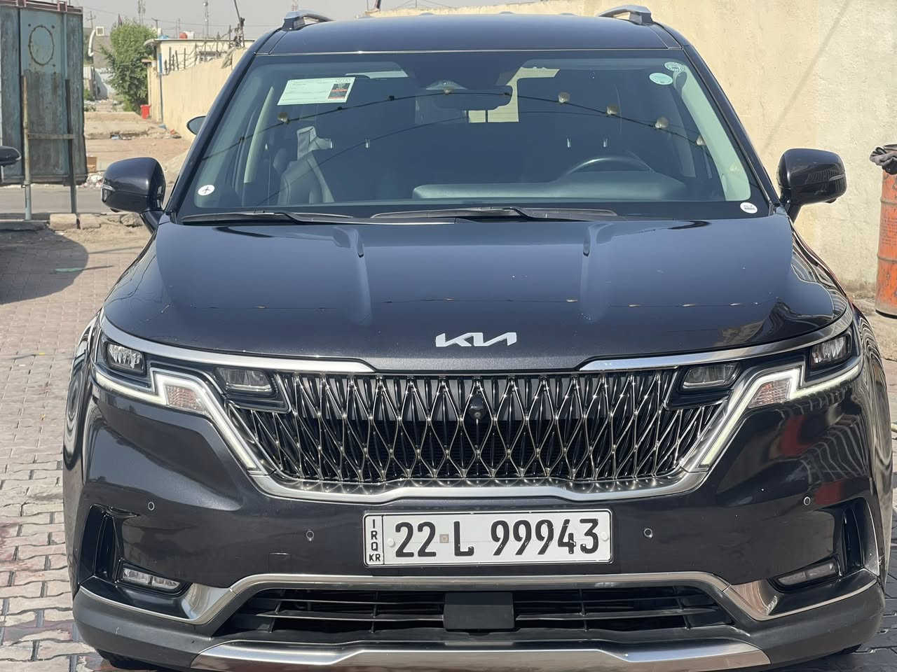 السلام عليكم الغوالي 

كيا كرنفال 2022 وارد امريكي 
حادث موضح بلصور صبغ بابين فقط بدون داخل بدون ايرباك ماشيه 40 الف ميل فول مواصفات عدا البانوراما 
لد امامي خلفي 
كشافات اماميه 
خمس كامرات كامره داخليه دواخل ليزريه 
كشنات جلد 
الكراسي الاماميه كهرباء 
تدفئه تبريد كشنات 
ذاكره كشن السائق 
حساس امامي خلفي 
سبايه 
سبع مقاعد قابله للطي 
اربع بصمات ابواب 
صندوق كهرباء 
ويل كب 19 كروم 
تبريد ثلاث قطع 
اربع بردات 
السياره رقم شمالي باسم شركه تحويل او وكاله 
مكان السياره بغداد الكريعات للاستفسار اكثر
***********
