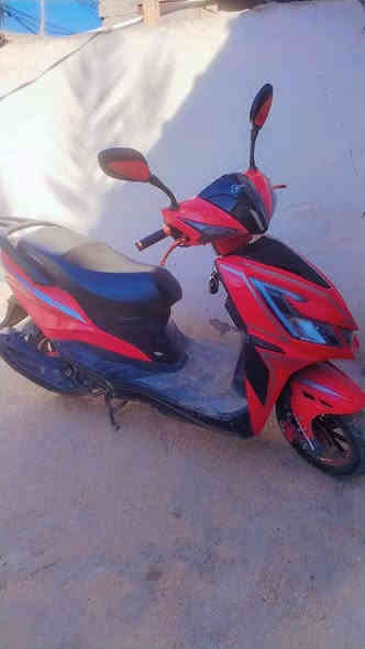 السلام عليكم
للبيع سكنز  جامبو موديل 2024

للاستفسار ***********
