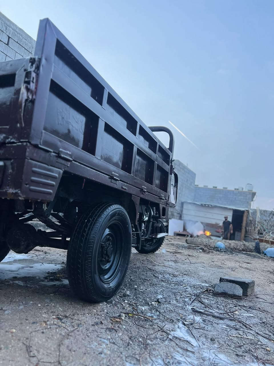 السلام عليكم ستوته همر للبيع موديل 2017 
المحرك 150 مكينة جمرة كربلائية جديدة 2025
كهربائيات ظفيرة جديدة جاهزة تجي وتشوف بعينك 
ستوته اصولية مكمرك اوراقها موجودة
مكاني البصرة ابو الخصيب  منطقة ابو الجوزي 
السعر خاص 
 رقمي متوفر واتساب ***********
