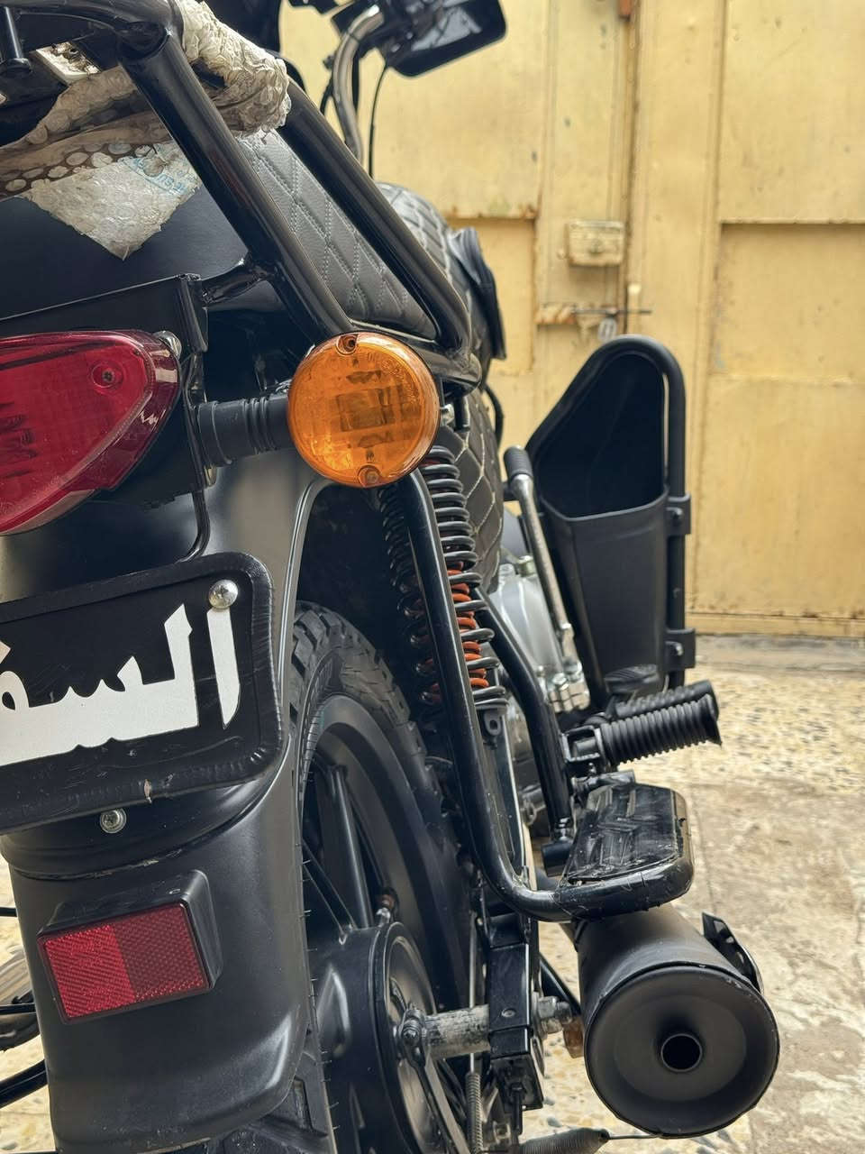 دراجه بوكسر موديل 23  مكفوله من كلشي  سعر مليونين و600    اتصال بس هاتف ***********
