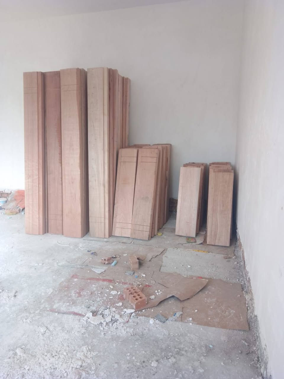 " يعلن كادر بكر النجار استعداده لتنفيذ أبواب الخشب الرئاسية من كافة انواع الخشب ( الصاج -السنديان -المهوگن - التركي )
و تجهيز كافة الدوائر الحكومية و الاهلية ، الجامعات ، المجمعات السكنية، المدارس الصينية ، المستشفيات 

بجودة عالية والتزام بالمواعيد 

مستعدون للعمل في جميع محافظات العراق 

#للتواصل بي واتساب ***********

خاص الصفحه
